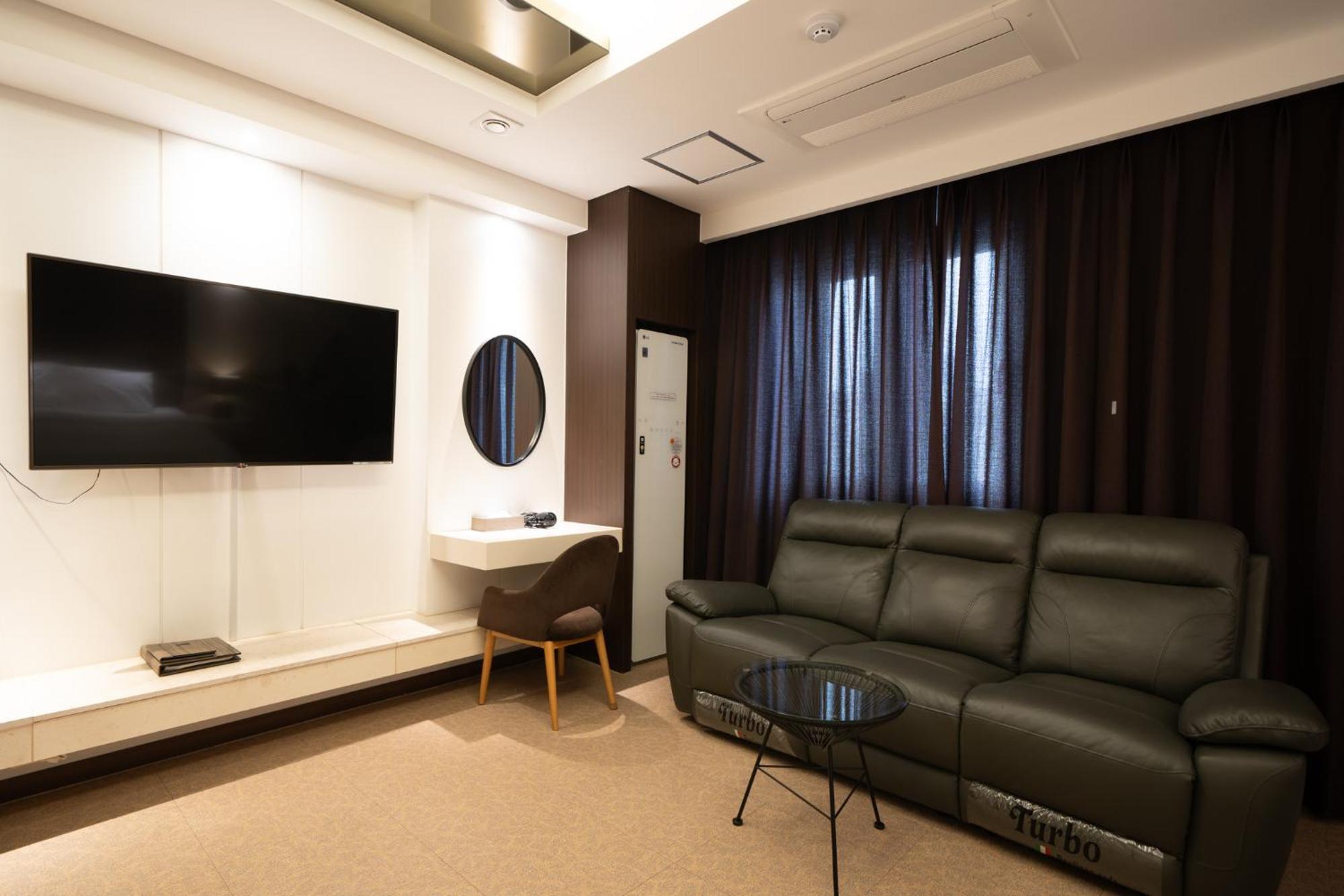 Hotel Artheim Кванджу Экстерьер фото